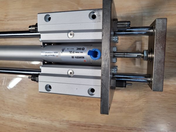 SMC MGGMF20TN-300 GUIDED CYLINDER